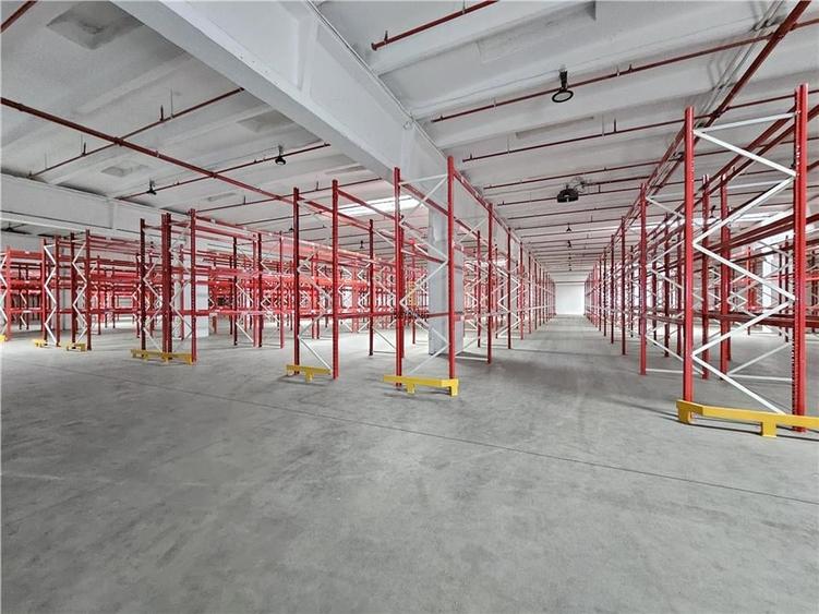 Spatiu Industrial - 3500 mp - Logistica - Productie - Depozitare - 2