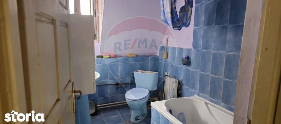 Casa si teren de vanzare in Crevedia - 14