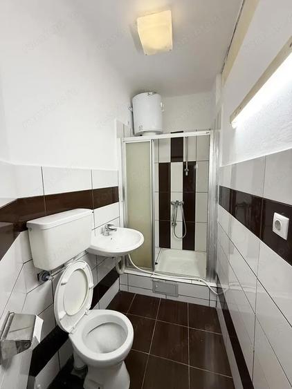 Apartament cu o camera in curte comuna in inima orasului Oradea - IMOBIHOR - 2