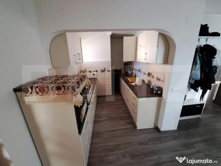 Afacere ?i casa de vanzare ,228 mp, zona Semicentrala - 1