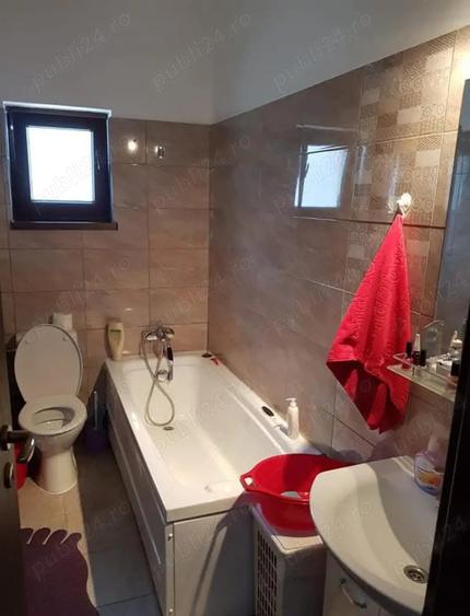 Direct proprietar, garsoniera decomandata, 32 mp, 1 Decembrie - 3