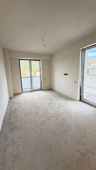 MARINESCU (bloc nou) 3camere etaj4 si 5 cu terase +parcare! - 9