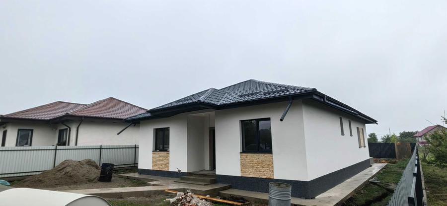 Casa de vanzare Breazu - 2