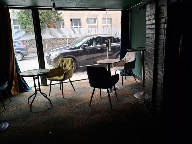 BRASADAS inchiriaza spatiu comercial stradal cu 3 intrari. - 8