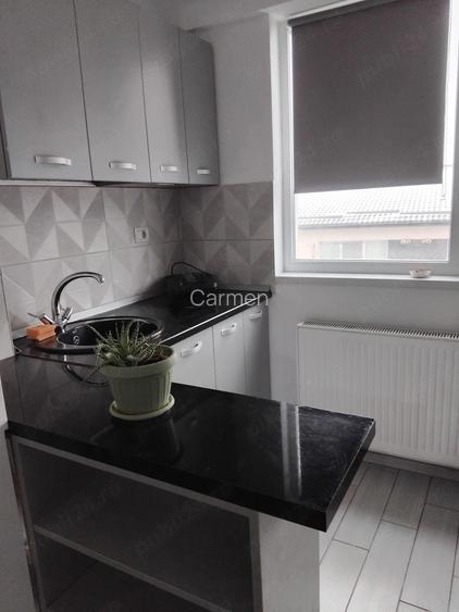 Particular - Studio 2 camere,cu buc open space 42m, complex pollux 330 euro