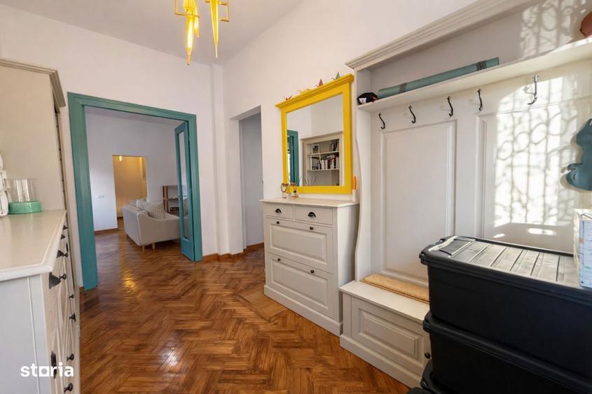 Un apartament cu personalitate, intr-o vila cu farmec gata de muta - 8