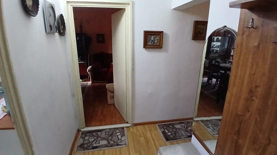 Comision 0 - Apartament cu 4 camere, etaj intermediar, in Pipirig - 8