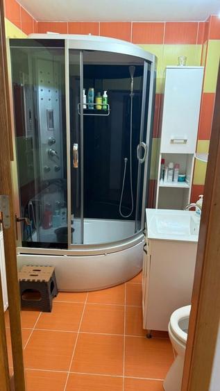 Vand apartament 3 camere Mioveni,etaj 1, zona centrala - 6