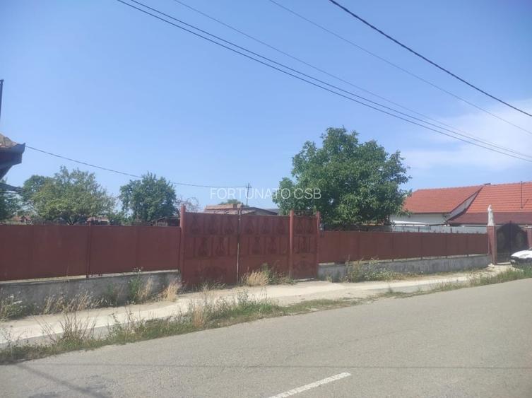 De vanzare teren intravilan