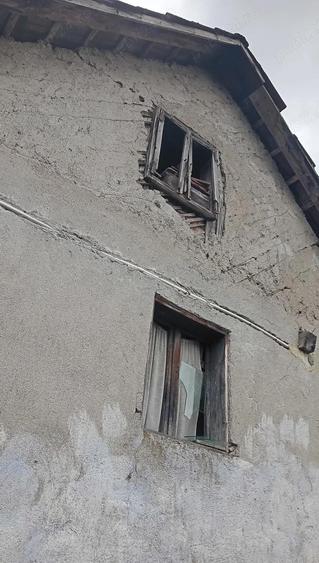 Vand casa in sat Poiana, comuna Cristior, judet Bihor - 1