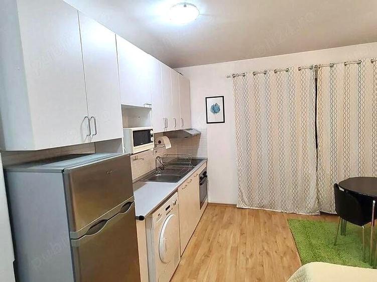 Garsonieră de închiriat în Quadra 2 - 3
