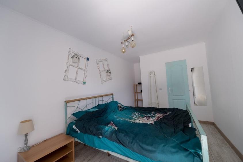 Exclusiv! Pensiune 6 camere - Vama Veche - Centru - 239.000 euro  (Cod E8) - 56