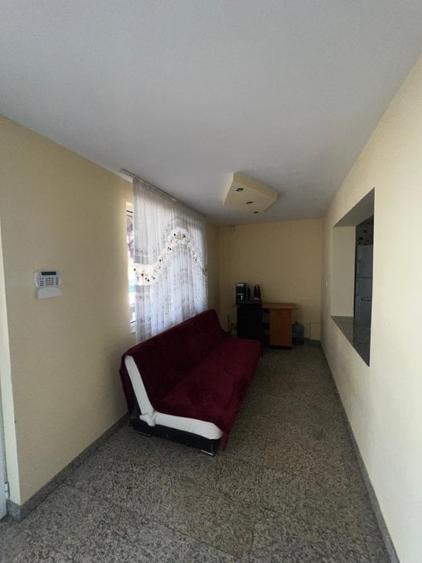 Casă Tăutii de Sus ,la drum principal pozitie excelentă ,462 mp teren - 16