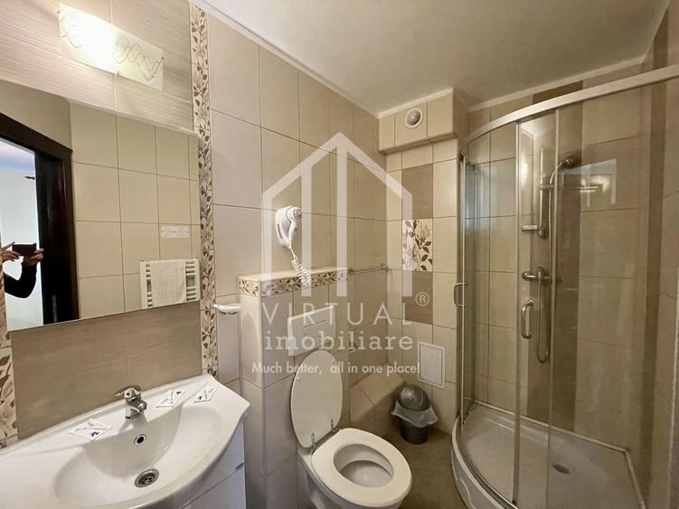 Vila/Pensiune cu 3 corpuri, 34 de camere, sala de fitness - Central - 33