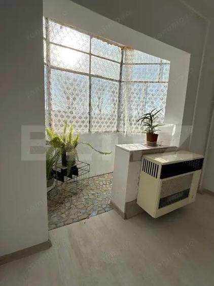 Garsoniera luminoasa cu vedere panoramica spre munte, Bartolomeu - 7