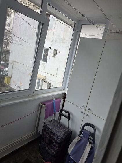 Vand apartament 2 camere Crang - 1