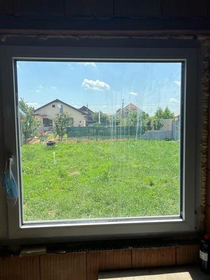 RECO Casa la rosu, la iesire din Les, langa padure - 8