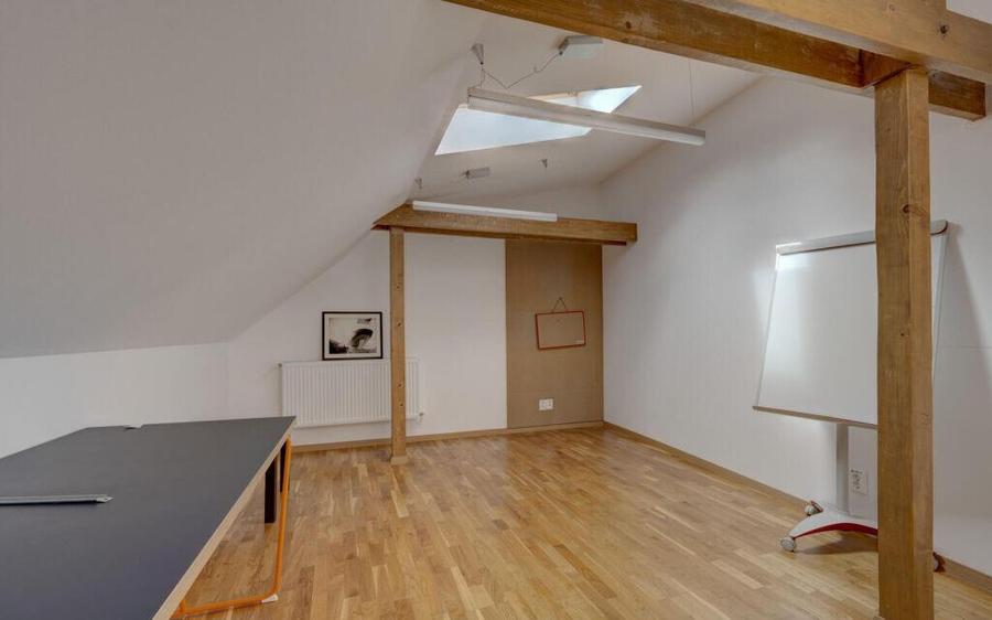 In Cartierul Evreiesc, casa 3 camere pivnita si mansarda - 4