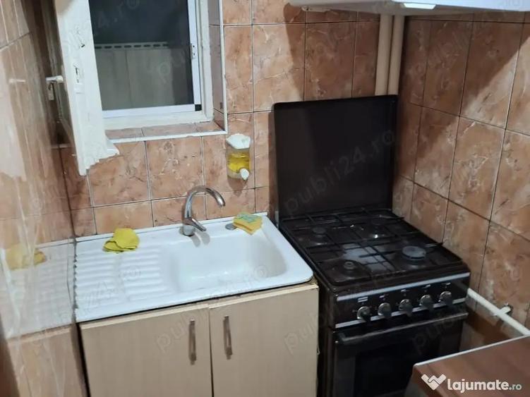 Inchiriez Apartament 2 Camere Zona Salaj Sector 5 - 3