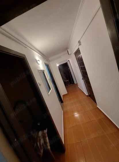 Apartament 3 camere de inchiriat - 1