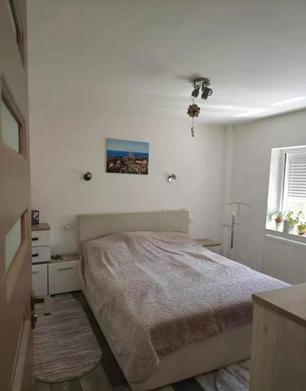 Apartament cu 2 camere decomandat, mobilat în Gara