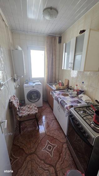 Vand Apartament 2 Camere Decomandat, 49 m2, Moinesti - 3