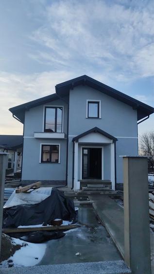 Casa de vanzare la cheie catamaresti deal - 1