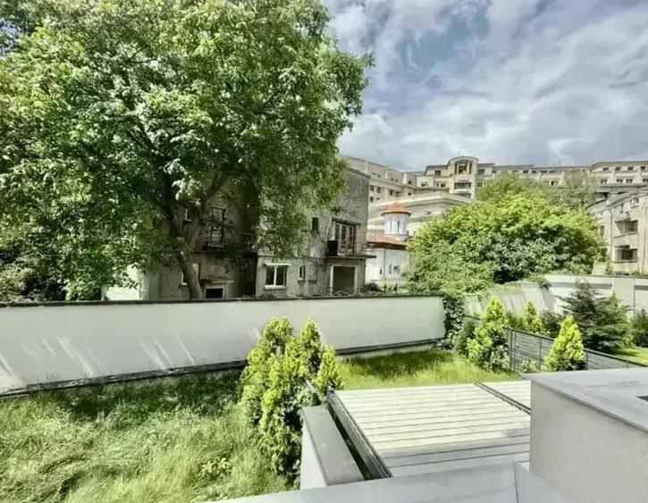 Unirii I Apartament 4 camere I 2 TeraseI 2 Locuri ParcareI Bloc nou I comision 0 - 19