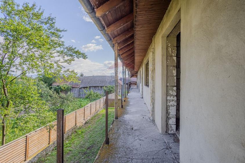 Comision 0 | Constructie cu teren 7000 mp in Dobolii de Jos, Covasna - 28