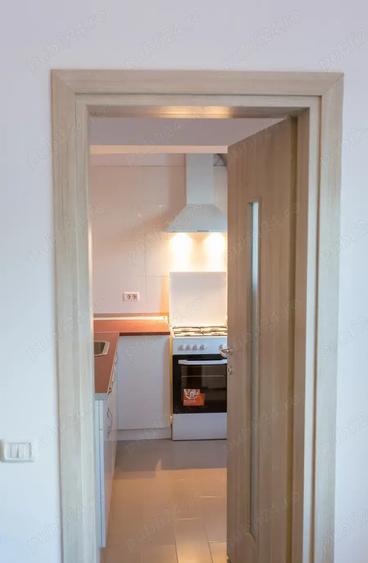 Proprietar inchiriez garsoniera in bloc nou Colentina - 2