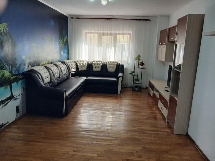 Inchiriez apartament 4 camere - 3