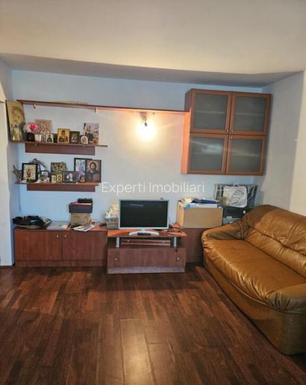Apartament 4 camere zona Faleza Nord