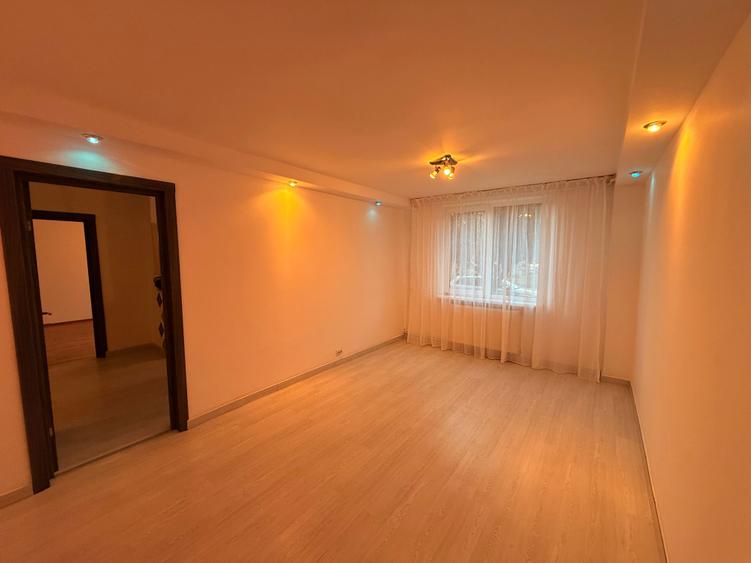 Apartament 3 camere parter renovat BCR Ciresica 87.000 - 7