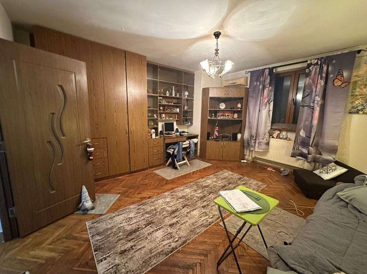 Mosilor - Eminescu - Garsoniera 37 mp - Centrala termica proprie - 1