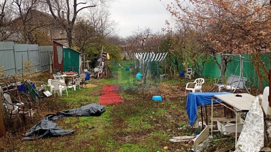 COMISION 0% TEREN circa 700 mp - 2