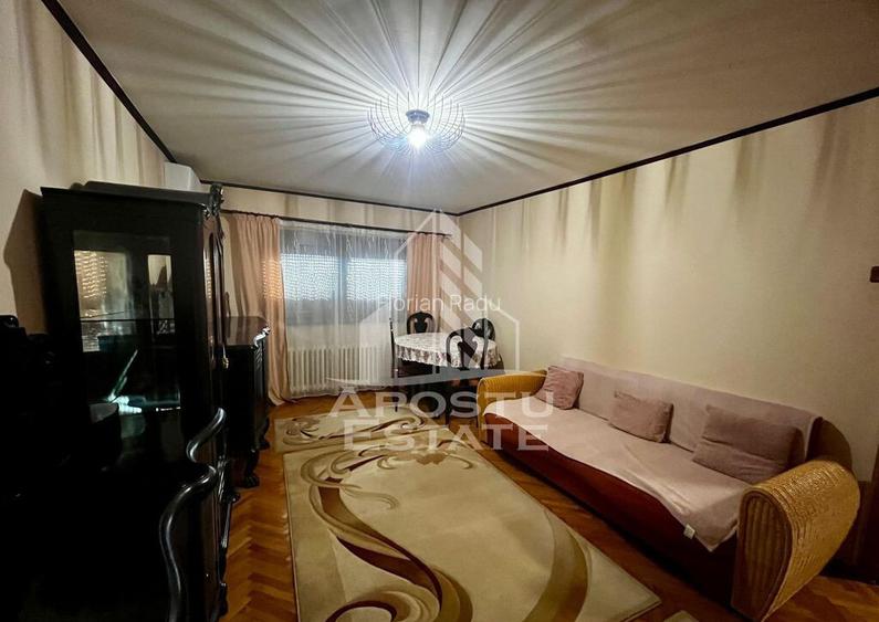 Apartament 2 camere, zona Aradului, 2 AC, Centrala proprie