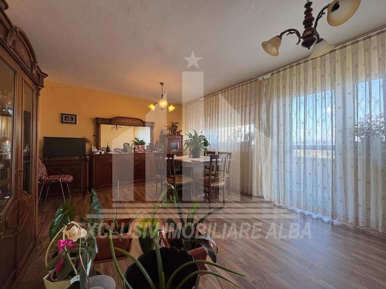 Apartament 4 camere decomandate | 82 mp | Lift | Cetate - M-uri - 1