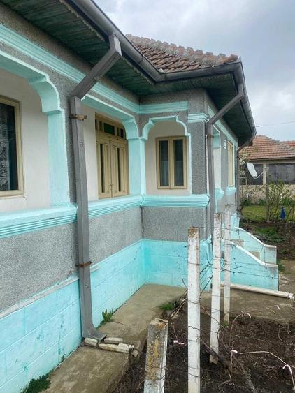 Casă cu 4 camere în Grădiștea