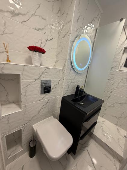 Apartament cu 2 camere decomandat în Simeria