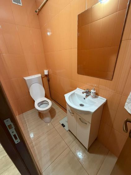 Apartament cu 3 camere decomandat în Dristor
