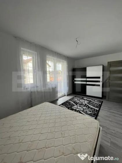 Apartament cu 3 camere semidecomandat în Florești