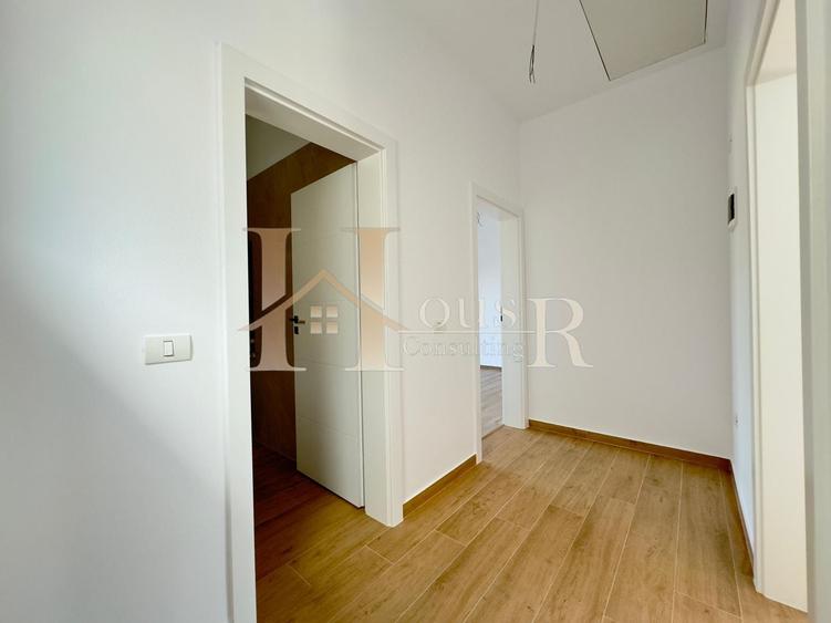 Duplex cu 4 camere cu Canalizare în Covaci