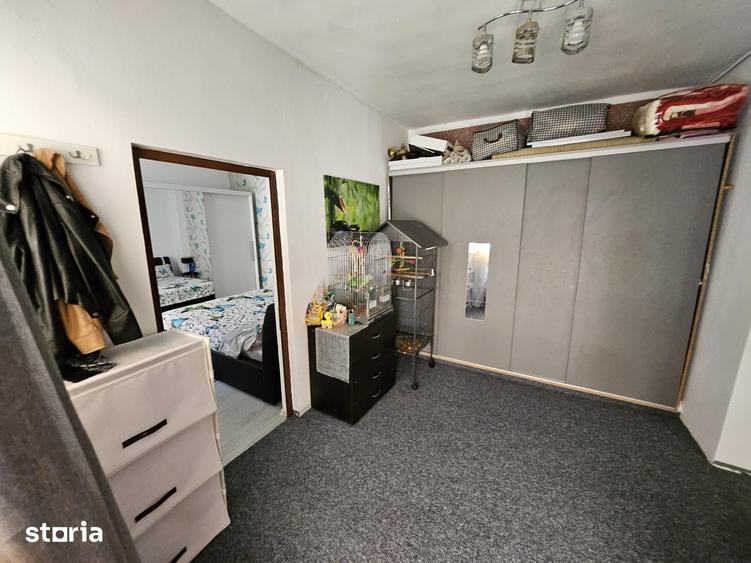 Casă cu 3 camere cu Teren 100 Mp în Tomis II