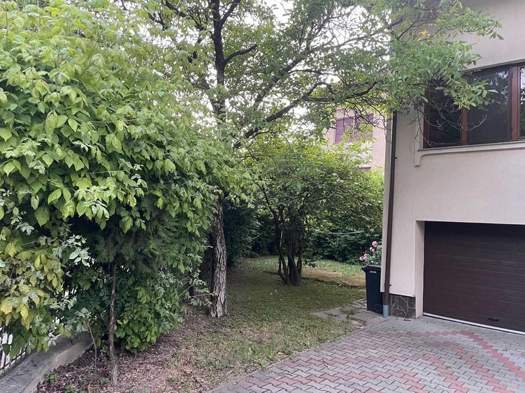 Casa de vanzare zona Helcor - 1