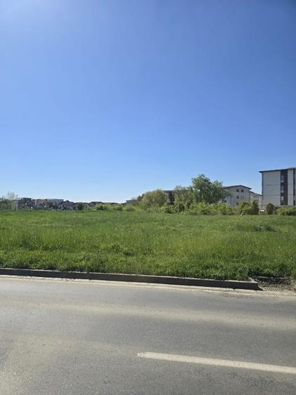 Teren Construcții intravilan de 2925 mp, în Braytim
