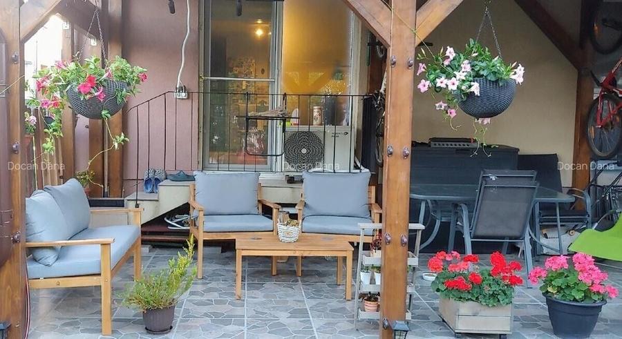 Apartament cu 3 camere decomandat, mobilat în Tunari