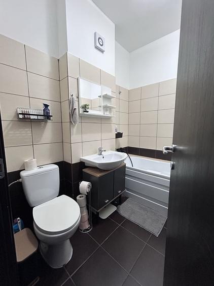 Inchiriez Apartament 2 camere - 5