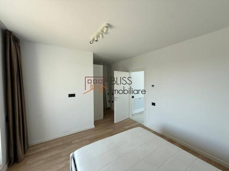 Casă cu 5 camere cu Teren 210 Mp în Pipera