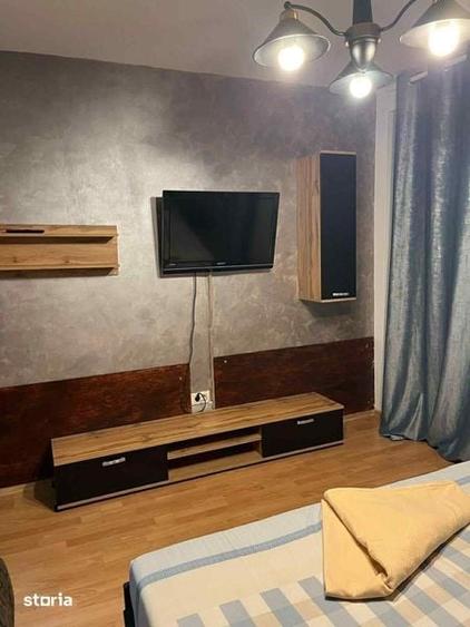 Studio ultra central / universitate : termen sept-iunie - 7