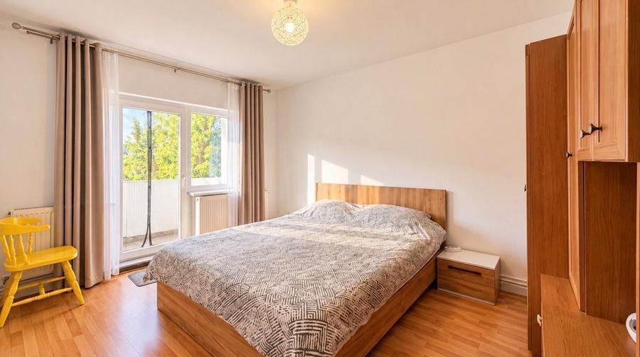Apartament cu 2 camere semidecomandat în Aradului
